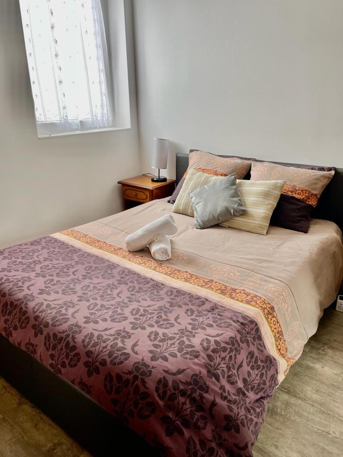 Apartment F2 Cosy / / Gare A 6 Min